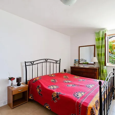 Holiday In Torremezzo Di Falconara Near Beach